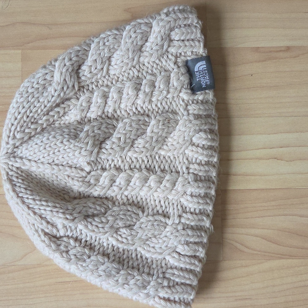 The North Face Cable Knit Beanie Cream O/S